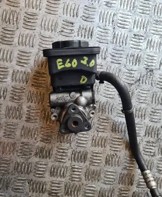 BMW 5 E60 E61 Power steering pump 7893974 67609560100