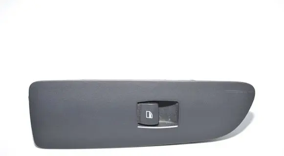 BMW 1 E81 E87 Electric window control switch 9163001