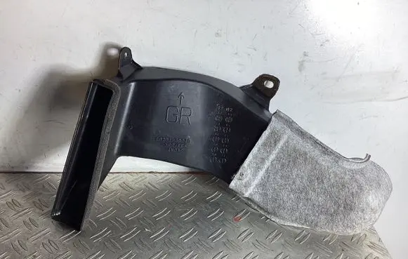 Lexus GS 250 350 300H 450H Cabin air duct channel G92D130030