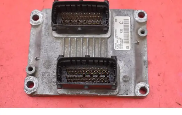 Alfa Romeo 147 Engine control unit/module ECU 00795018150