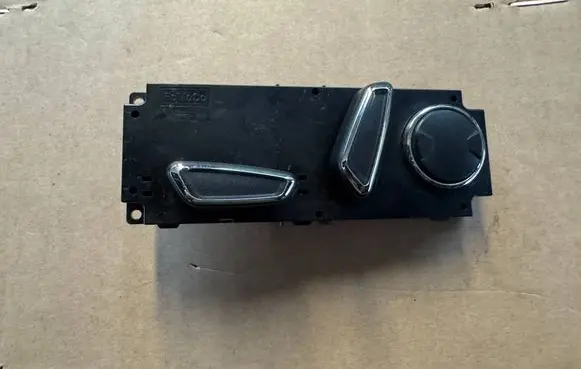 Ford S-MAX Seat control switch DG9T14B709AD