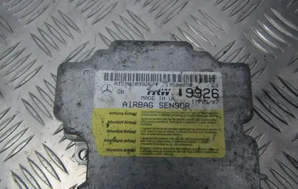 Mercedes-Benz A W169 Airbag control unit/module a1698209926
