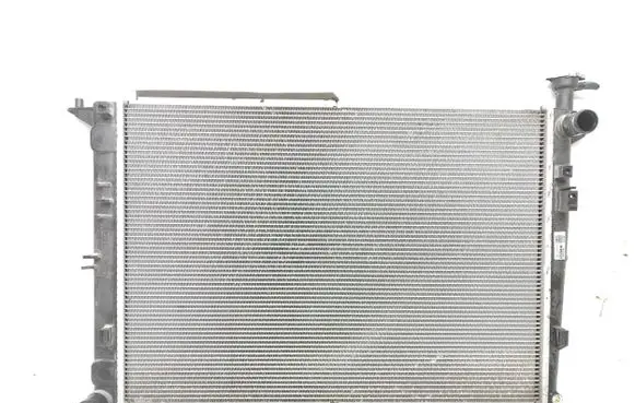 Hyundai Santa Fe Coolant radiator 25310C5800 A50174535 20190924