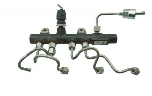 Renault Captur Fuel main line pipe 8201157327