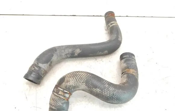 Mazda 626 Engine coolant pipe/hose