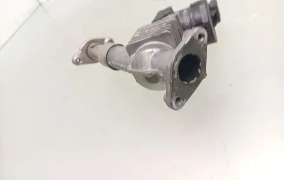 BMW 1 E81 E87 EGR valve 7563241
