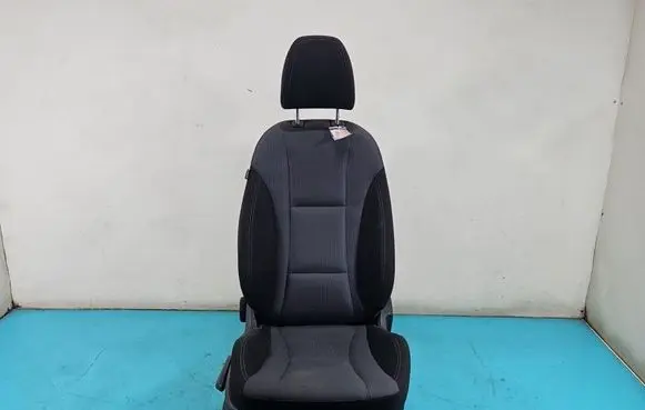 Hyundai i30 Front passenger seat IMPRK1545313
