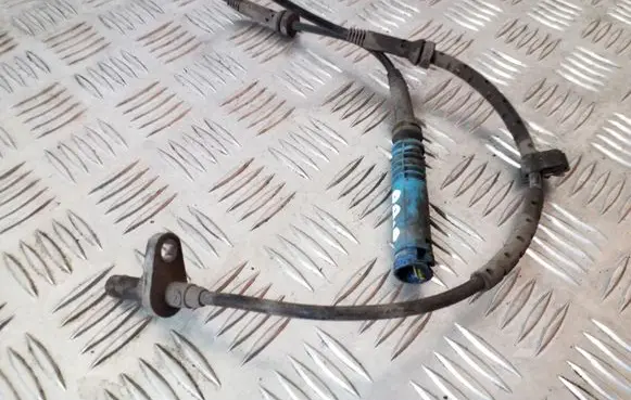 BMW 7 E65 E66 ABS brake wheel speed sensor 6908705