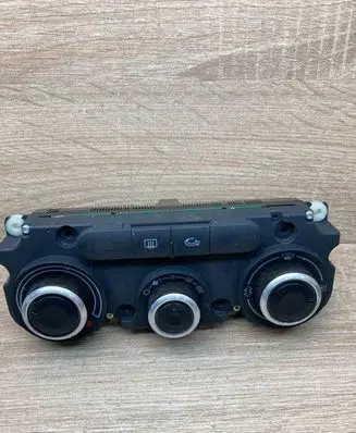 Audi A3 S3 8P Climate control unit 8P0819047F 5HB008849