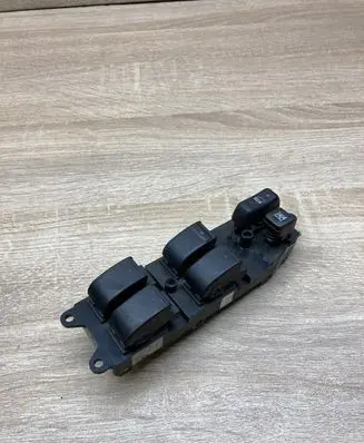 Toyota Avensis T250 Electric window control switch 54356022A 1000452