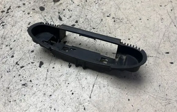 Audi A4 S4 B6 8E 8H Rear door exterior handle 4B0839885