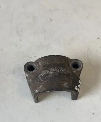 Mercedes-Benz C W203 Sway bar bush bracket, front A2033231240