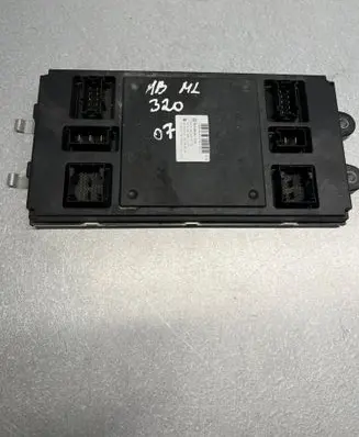 Mercedes-Benz ML W164 Central body control module A1645455732
