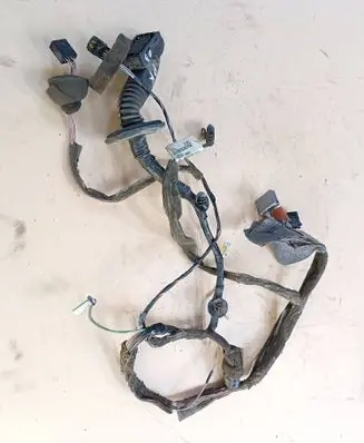 Renault Megane I Front door wiring loom 8200320390