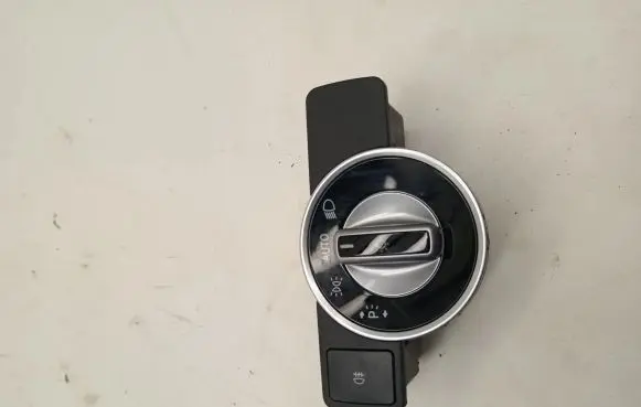 Mercedes-Benz GLE (W166 - C292) Light switch