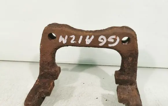 Volkswagen Golf VI Brake caliper pad carrier rear 