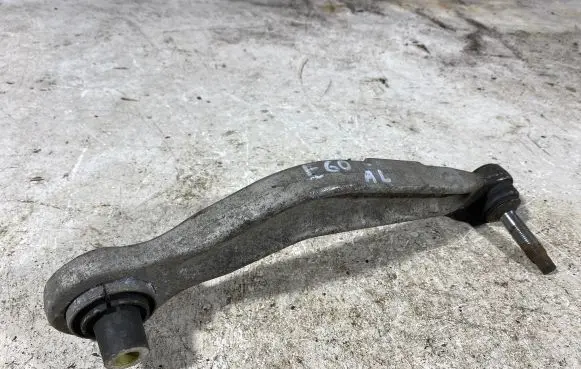Rear upper control arm/wishbone