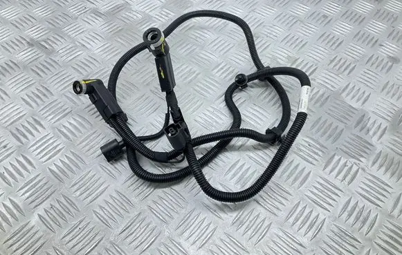Volkswagen PASSAT B8 AdBlue supply pipe 3Q0131983F
