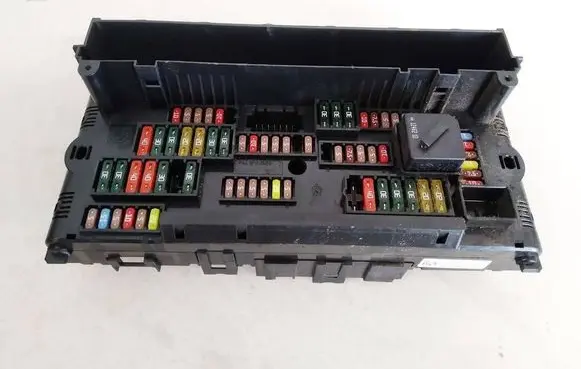 BMW 5 F10 F11 Fuse box set 317033442E