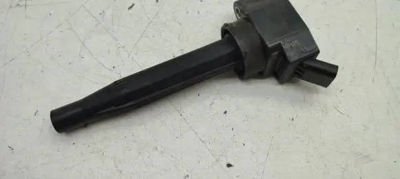 Hyundai Elantra VII High voltage ignition coil 27301-2M320