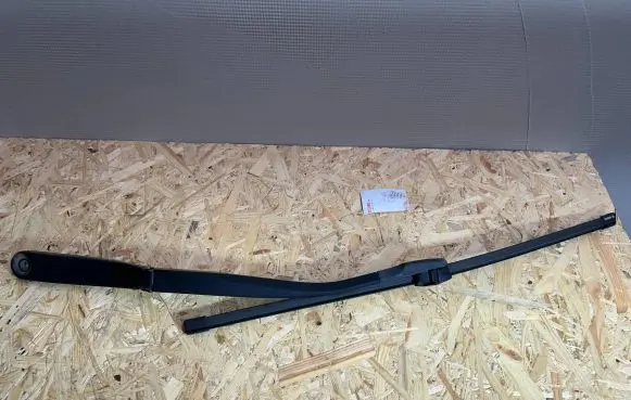 BMW 5 F10 F11 Windshield/front glass wiper blade 7182459