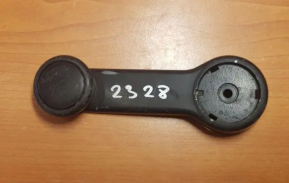 Ford Sierra Front door window winding handle 85BBA23342AA