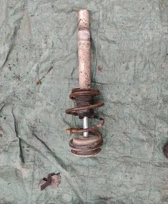 Front shock absorber/damper