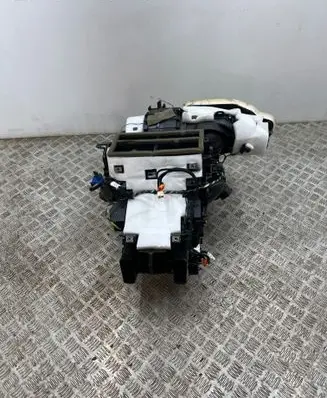 Peugeot 508 II Interior heater climate box assembly housing 9814009880