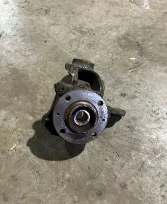 Opel Crossland X Front wheel hub