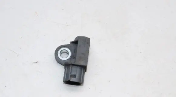 Nissan X-Trail T32 Airbag deployment crash/impact sensor 985813RA0A