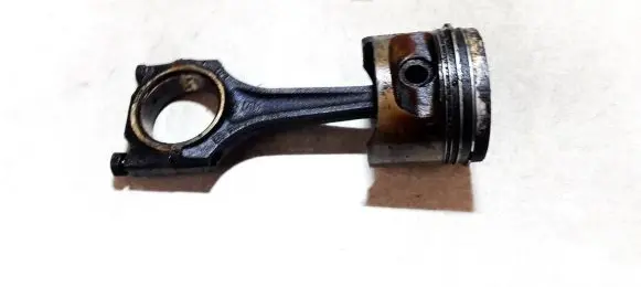 Opel Corsa B Piston with connecting rod