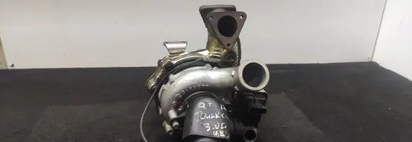 Audi Q7 4M Turbo 059145674C