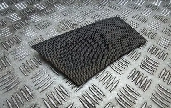 Side speaker trim/cover