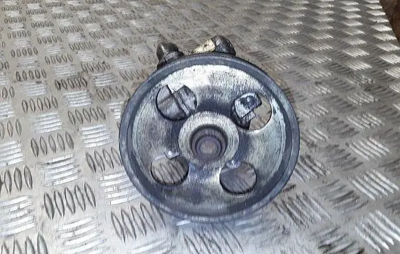 Peugeot Partner Power steering pump 9639655480 26084515qh