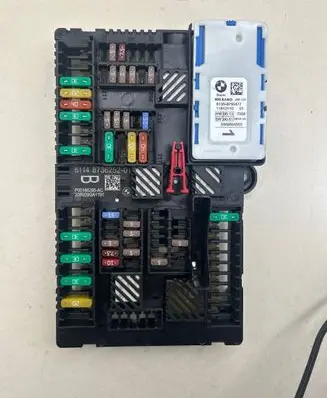 BMW X4 G02 Fuse module 61358795477 8795477 8736252