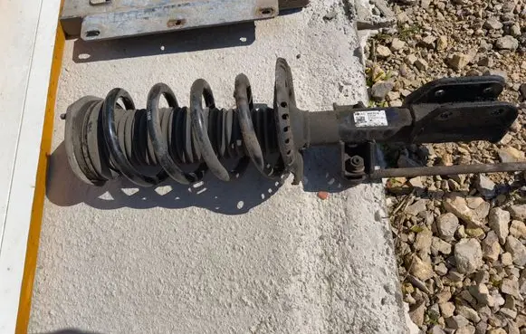 Volkswagen Crafter Front shock absorber with coil spring 2N0413031BE