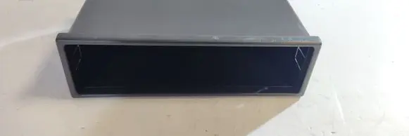 Radio/GPS head unit trim