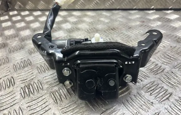 Lexus RX 450H Tailgate/trunk/boot lock/catch/latch 1638000770