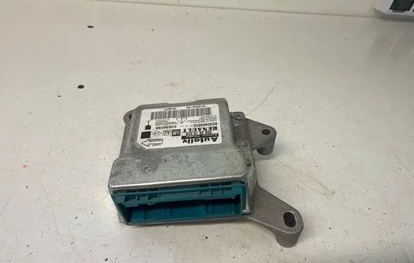 Opel Vivaro Airbag control unit/module 608361600B 93856086 8200469203