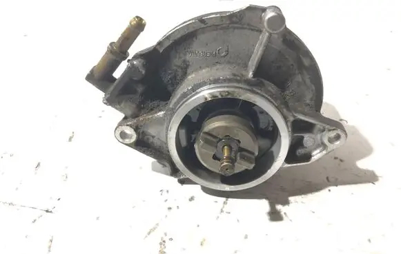 Audi A4 S4 B8 8K Vacuum pump 059145100H