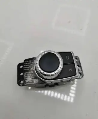 Mercedes-Benz B W246 W242 Head unit multimedia control A2469001309 A2469013302 A2129020607