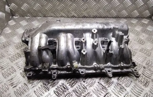 Opel Zafira B Intake manifold 8973858235 700997160