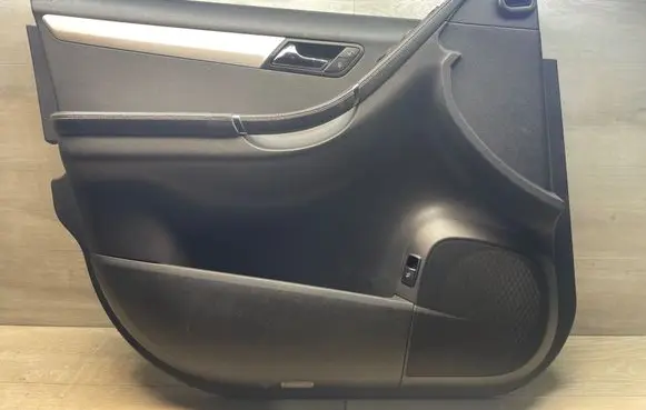 Mercedes-Benz R W251 Front door card panel trim A2517200148 301057