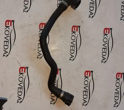 Aston Martin DB11 Engine coolant pipe/hose HY5318K582AA