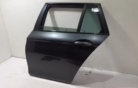 Rear door