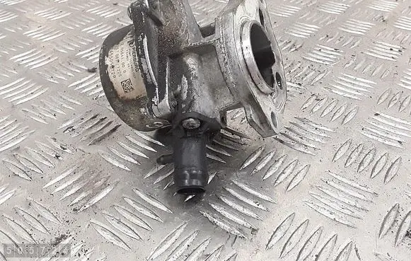 Renault Kangoo II Vacuum pump 146505272r 705641000
