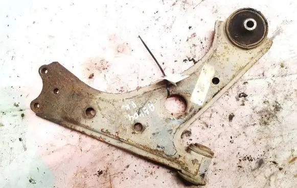 Opel Corsa D Front lower control arm/wishbone