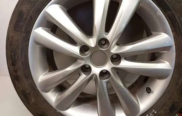 Hyundai ix35 R18 spare wheel 