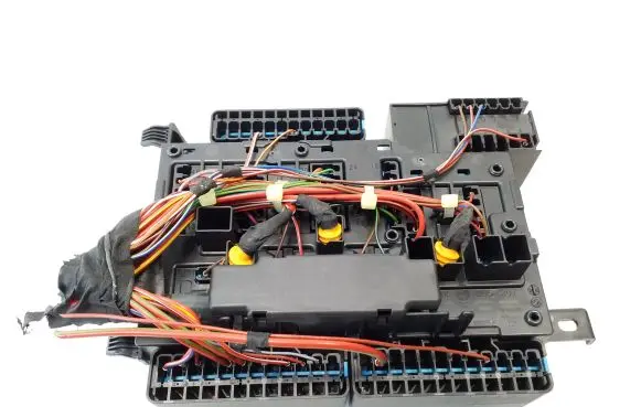 BMW 2 F45 Fuse module 9270355 E0000890