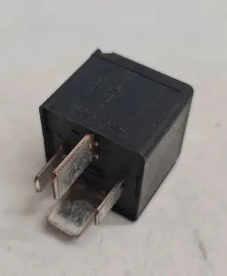 Renault Scenic II - Grand scenic II Other relay 7700821864 12V70A V23136J4X73